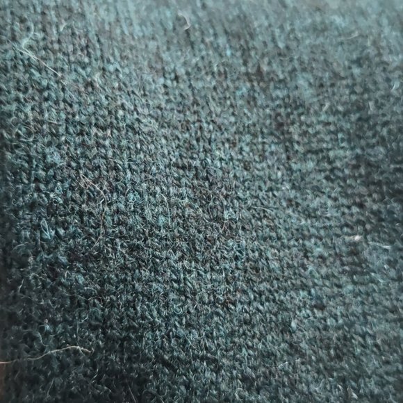 Vintage Pringle Scotland Wool Golf Sweater size medium - Picture 7 of 7